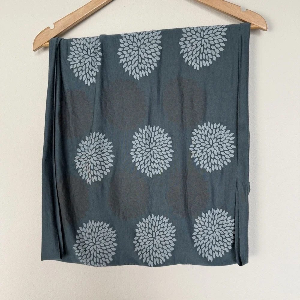 Little Minnow Double Flower Infinity Scarf Soft Lightweight One Size Blue Travel